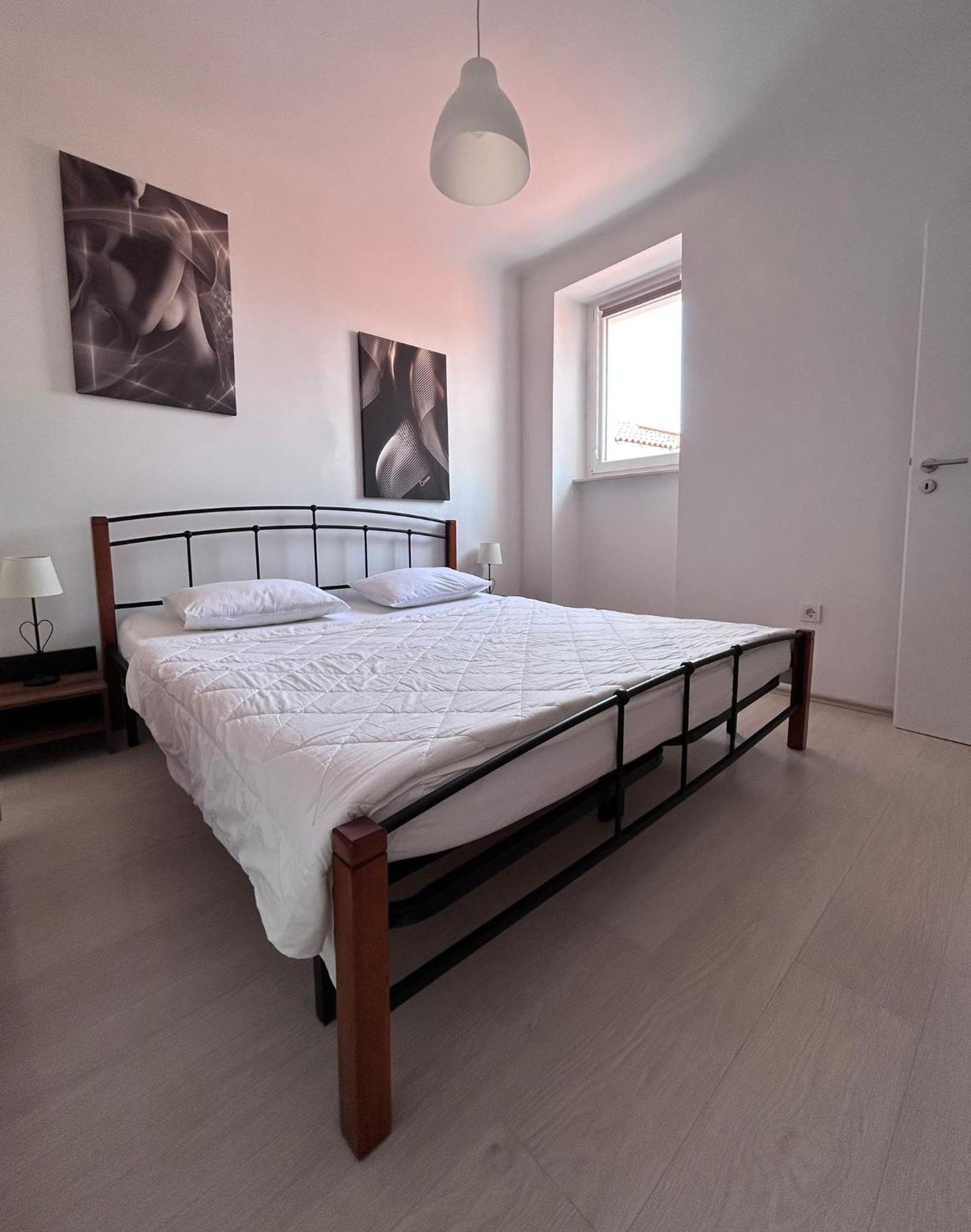 Appartamento Holiday Home Omisalj